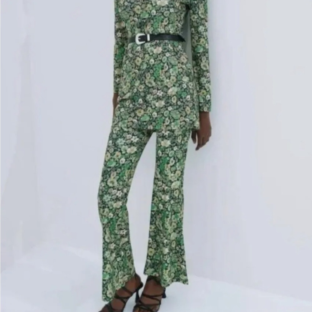 Floral Green Wide-Leg Stretch Pants